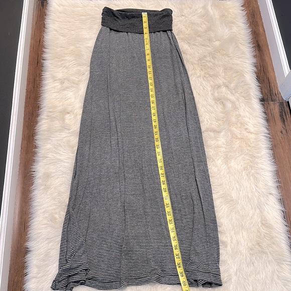 Worn few times maxi skirt - Picture 4 of 6